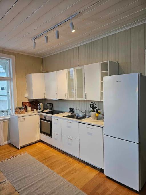 Amazing Tromso City Apartment With Free Parking And Lovely City Views! Exterior photo
