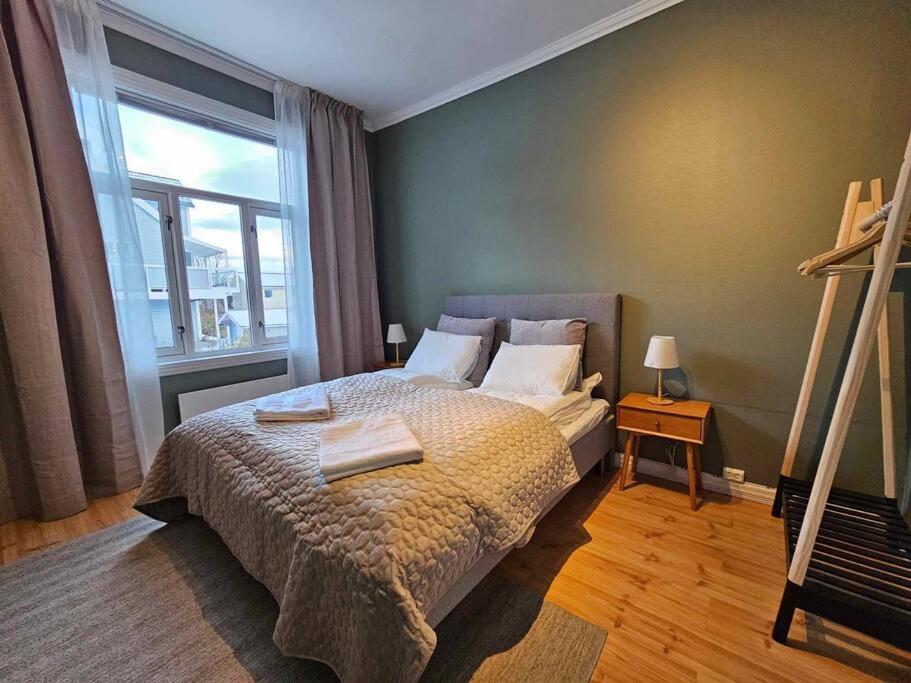 Amazing Tromso City Apartment With Free Parking And Lovely City Views! Exterior photo